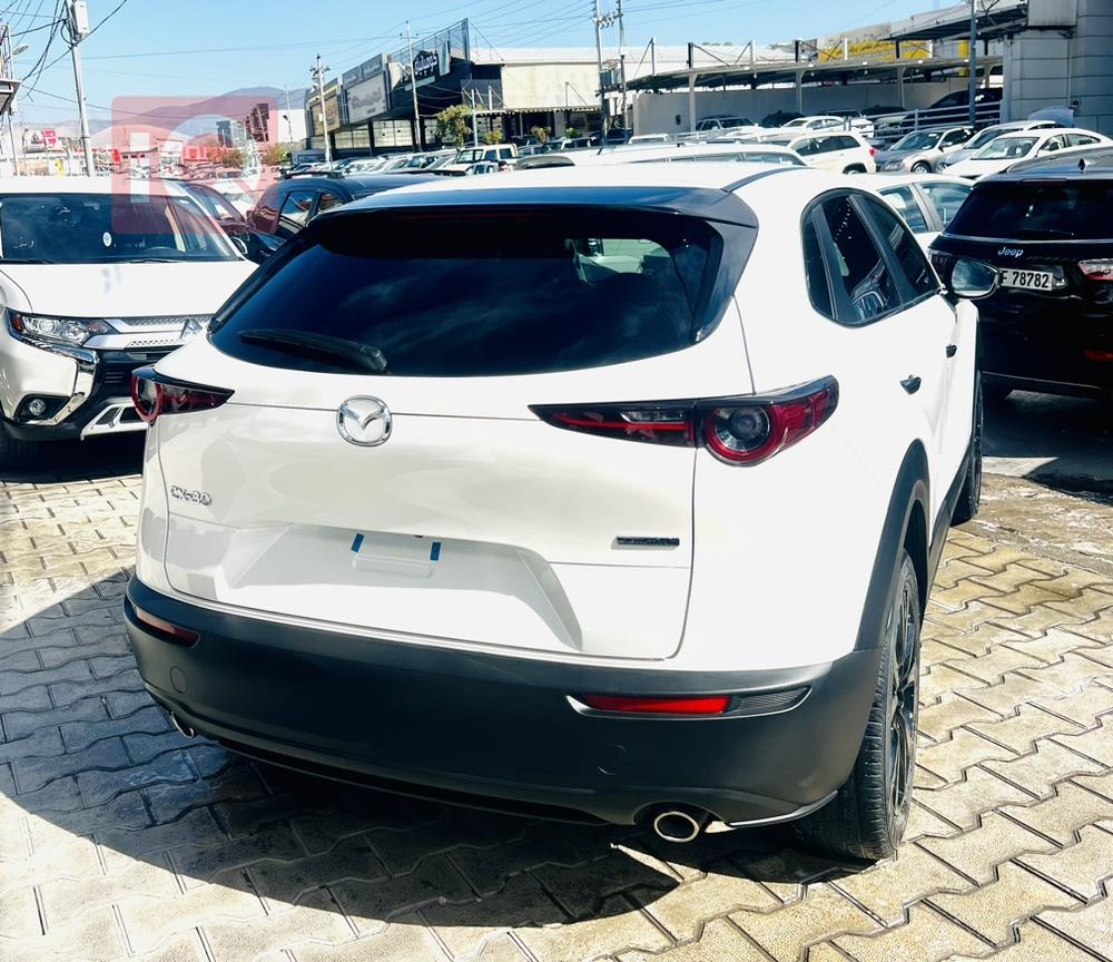 مازدا CX-30